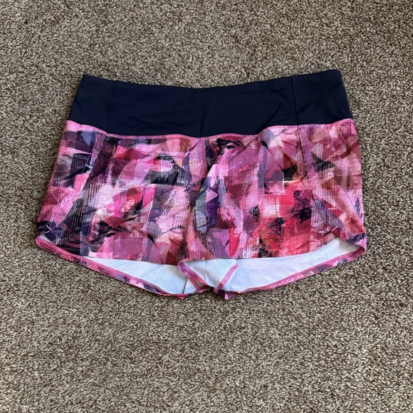 Pink and black lululemon speed up shorts - Picture 1 of 5